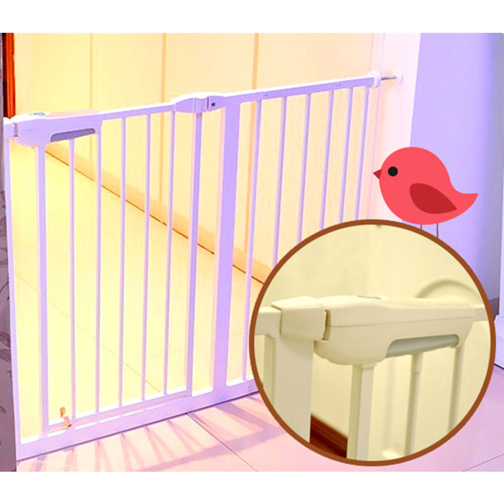 Adjustable Baby and Pet Security Gate with Auto Close Swing Door